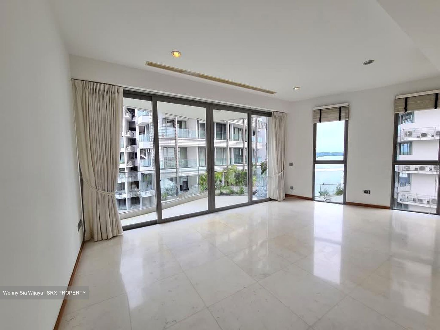 The Oceanfront @ Sentosa Cove (D4), Condominium #567220921